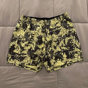 Lululemon Pool Short 5”